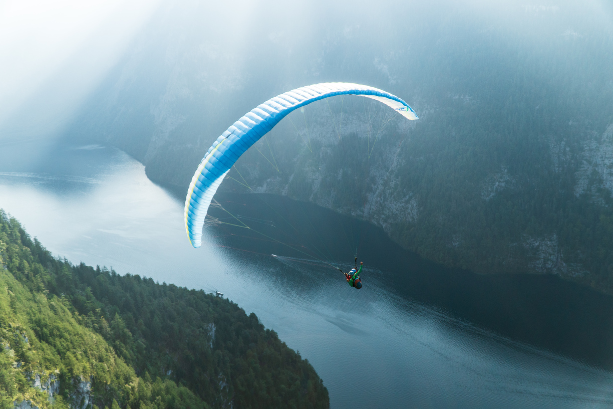 Tandem-Paragliding Jenner lake Königssee &quot;Classic or Action&quot; - Salzburg  Adventures